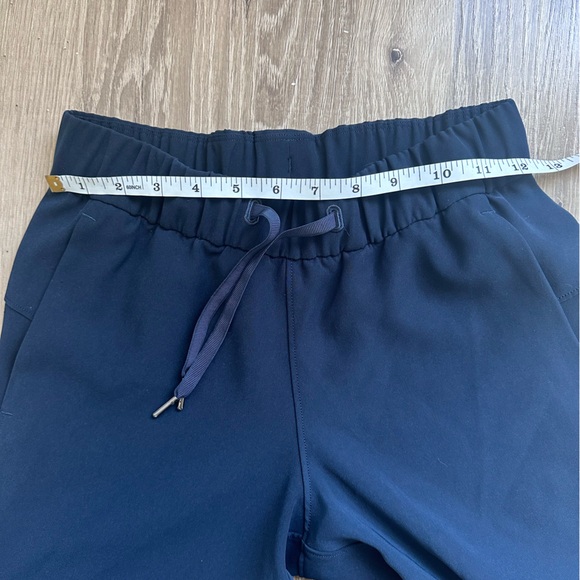 Lululemon On The Fly Crop - Picture 8 of 8